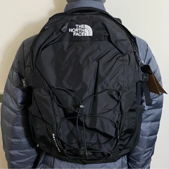 The North Face Generator Backpack School Bag TNF Black BRAND NEW WITH TAGS! - Picture 13 of 14